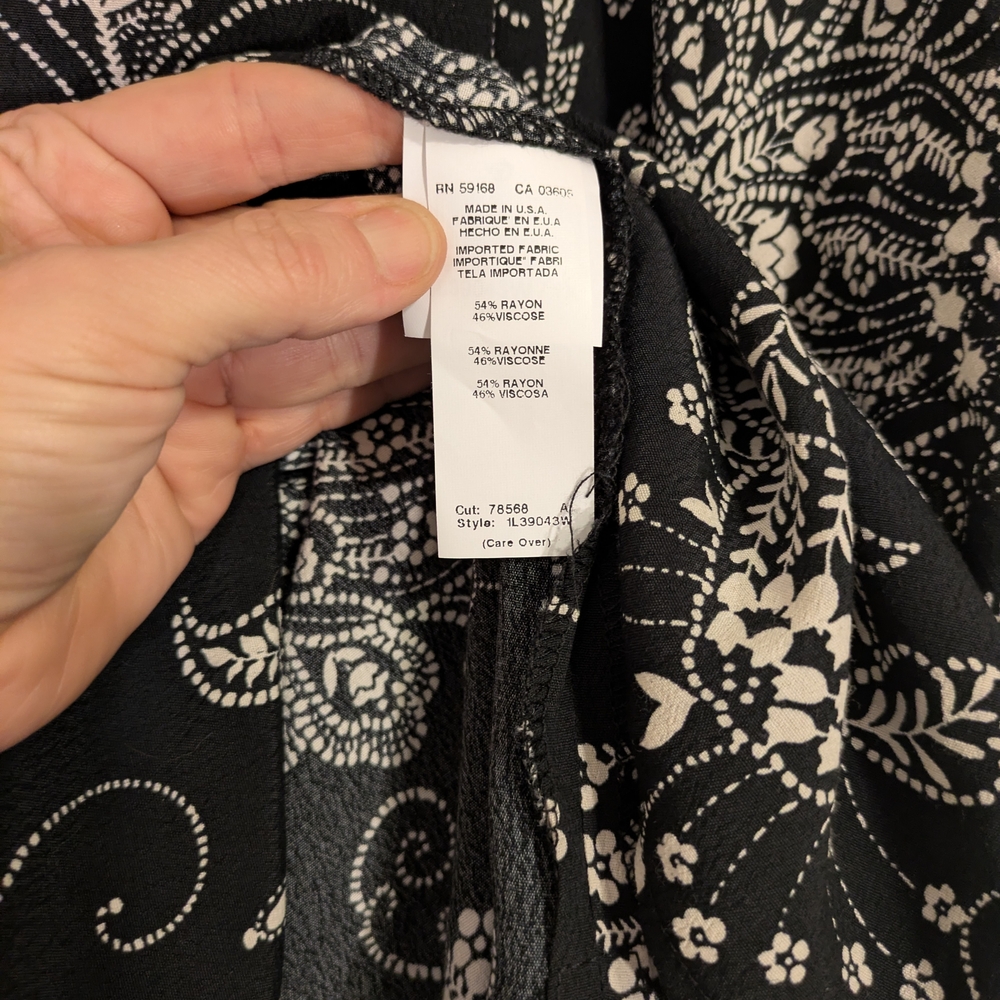 Karen Kane 1X Blk/White Floral/Paisley Cute Goth Classic Core Flowy Peasant Boho - Picture 4 of 7